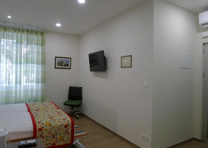 Centre Zlatan Rooms&studio Bed & Breakfast