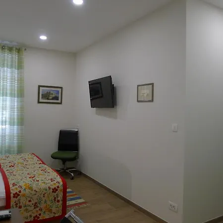 Centre Zlatan Rooms&studio Panzió